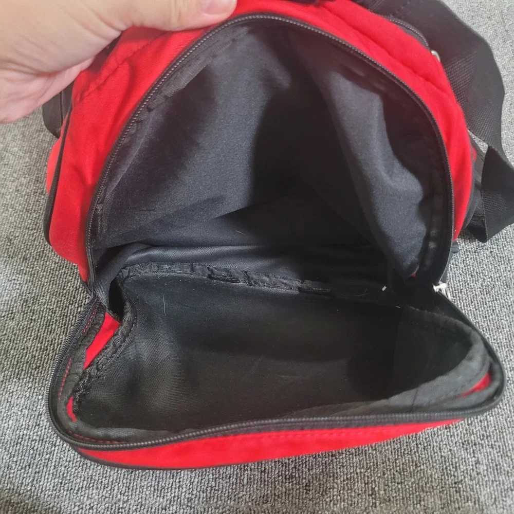 Nike Duffel Bag Unisex Red Black Swoosh Athletic Gym Travel Bag Fitness Helath